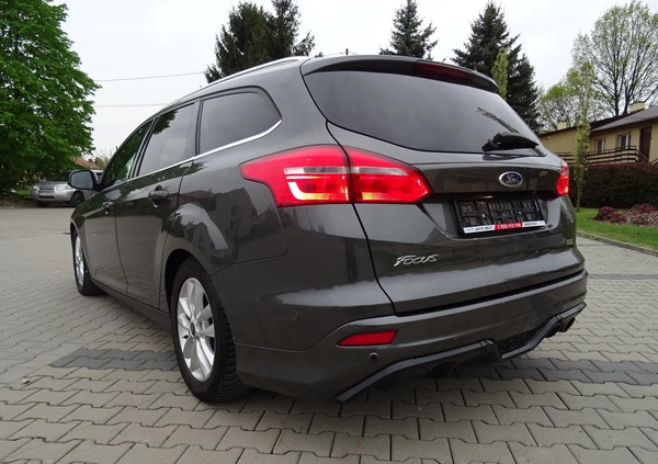 Ford Focus cena 45900 przebieg: 120000, rok produkcji 2015 z Słupsk małe 596